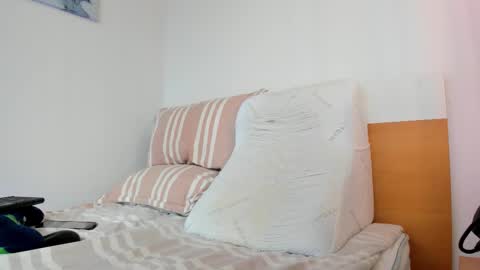 Snapshot of mattbauman94 chatting on October 11, 8:29 pm ig mattventure94 online show from October 11, 8:29 pm