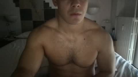 Snapshot of mattbull20 chatting on September 22, 8:27 am mattbull20 online show from September 22, 8:27 am