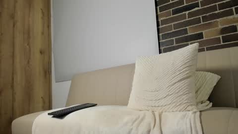 mattaclawjean online show from December 19, 1:07 am