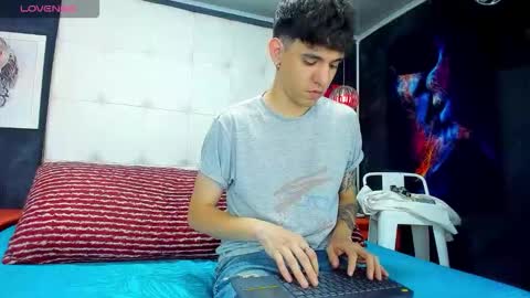 Snapshot of matteo12_ chatting on September 11, 3:06 am ---Matteo--- online show from September 11, 3:06 am