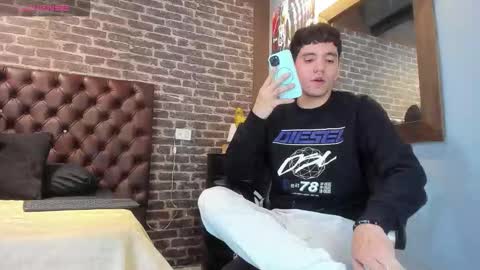 Snapshot of matteo12_ chatting on October 23, 3:06 am ---Matteo--- online show from October 23, 3:06 am