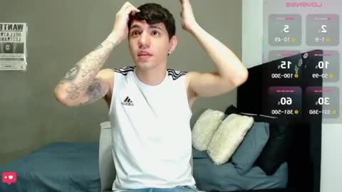 ---Matteo--- online show from May 17, 2:53 am