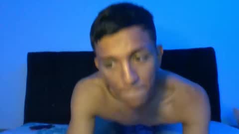 Snapshot of matteo_gom chatting on February 10, 1:24 am matteo online show from February 10, 1:24 am