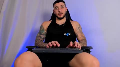 Snapshot of matteosantino25 chatting on February 12, 6:03 pm matteosantino25 online show from February 12, 6:03 pm