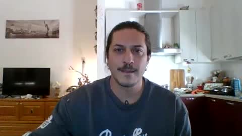 Snapshot of matteushh87 chatting on January 28, 8:14 am matteushh87 online show from January 28, 8:14 am