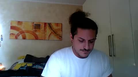 Snapshot of matteushh87 chatting on November 15, 9:50 am matteushh87 online show from November 15, 9:50 am