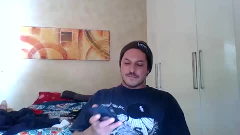 Snapshot of matteushh87 chatting on November 17, 10:10 am matteushh87 online show from November 17, 10:10 am