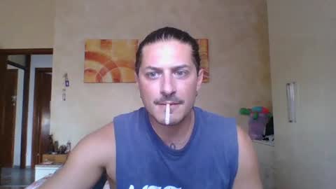 matteushh87 online show from August 2, 5:22 pm