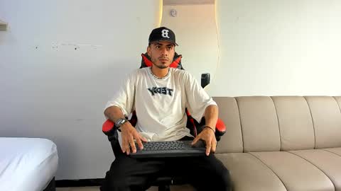 Matthew online show from December 20, 7:21 pm