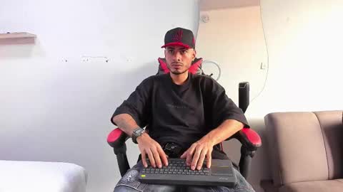 Matthew online show from January 9, 7:59 pm