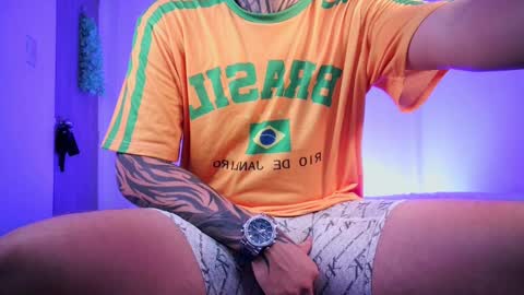 Matt online show from December 5, 8:44 pm