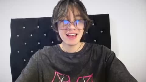 Snapshot of matti_mendez_ chatting on July 13, 6:00 pm Matti Mendez online show from July 13, 6:00 pm