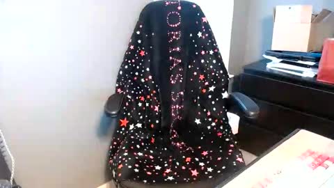 mattia online show from April 10, 2:11 pm