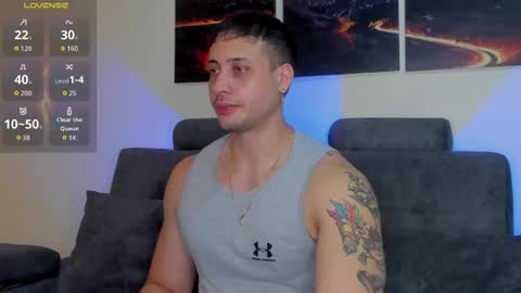 Snapshot of mattsaill_ chatting on September 8, 11:59 pm mattsaill_ online show from September 8, 11:59 pm