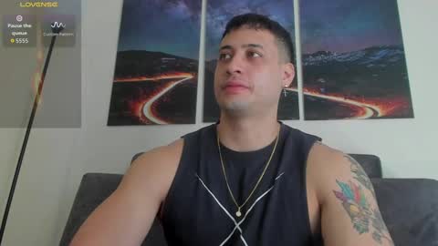 Snapshot of mattsaill_ chatting on September 27, 1:05 pm mattsaill_ online show from September 27, 1:05 pm