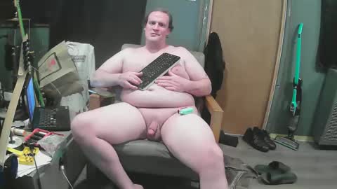 Snapshot of mattskiba89 chatting on November 16, 9:37 am mattskiba89 online show from November 16, 9:37 am