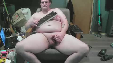 Snapshot of mattskiba89 chatting on November 18, 6:51 am mattskiba89 online show from November 18, 6:51 am