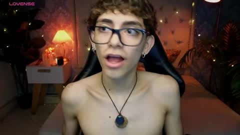 matty_spark online show from March 17, 12:52 pm