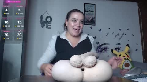 Mature liaa online show from December 3, 12:51 am