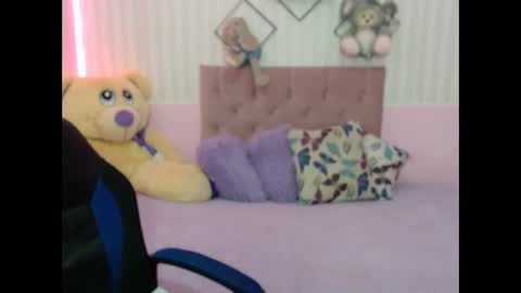 Snapshot of mature_martina_ chatting on November 20, 6:18 pm Martina online show from November 20, 6:18 pm