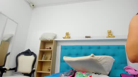 mature_sexylove online show from January 9, 5:23 am