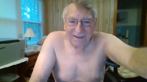 Snapshot of maturecouple1954 chatting on January 6, 12:46 pm SXECPL55 at G mail Dot Com online show from January 6, 12:46 pm