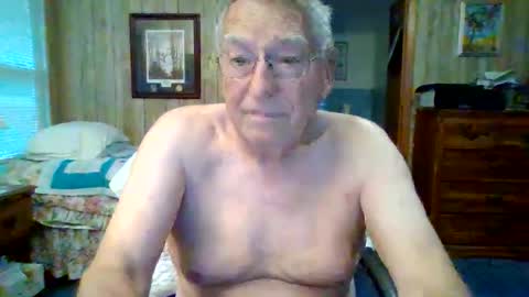 Snapshot of maturecouple1954 chatting on December 5, 1:09 pm SXECPL55 at G mail Dot Com online show from December 5, 1:09 pm
