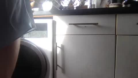 Snapshot of matureman1234 chatting on October 25, 9:50 am matureman1234 online show from October 25, 9:50 am