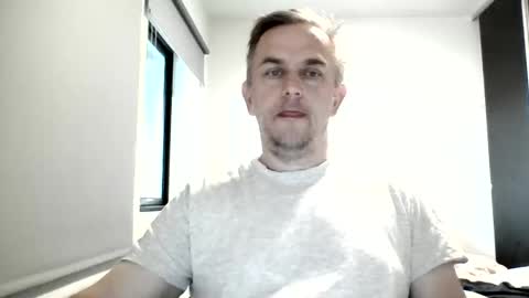 Snapshot of matureontheedge chatting on June 7, 6:06 am matureontheedge online show from June 7, 6:06 am