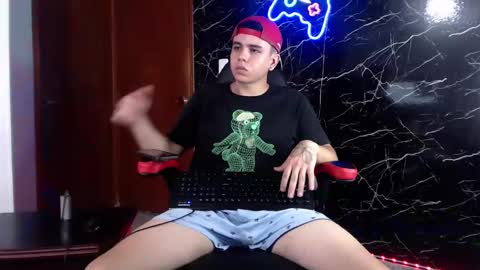 Matias online show from December 7, 10:17 pm