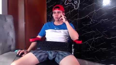 Matias online show from March 3, 4:14 pm