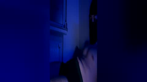Snapshot of matze1718 chatting on June 12, 9:52 am matze1718 online show from June 12, 9:52 am