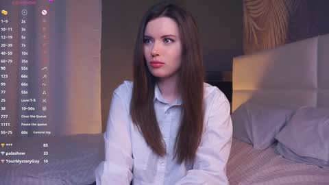 Snapshot of maudhaskell chatting on January 25, 10:28 pm Lily online show from January 25, 10:28 pm