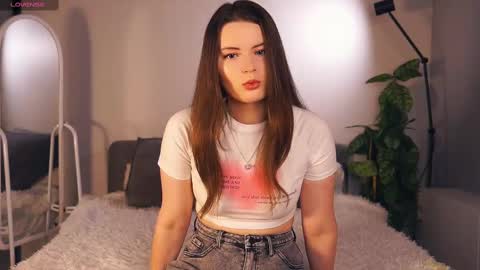 Snapshot of maudhaskell chatting on February 16, 3:48 pm Lily online show from February 16, 3:48 pm