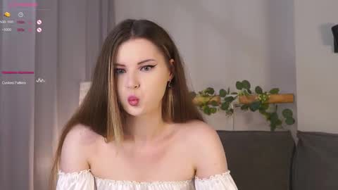 Snapshot of maudhaskell chatting on September 11, 3:56 pm Lily online show from September 11, 3:56 pm