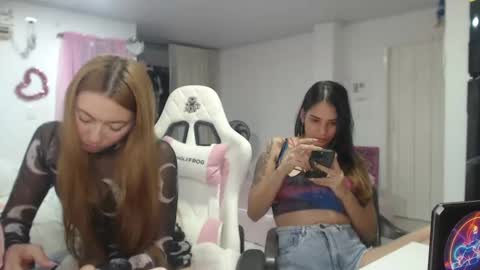 Mau and Lauren online show from February 13, 9:33 pm