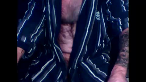 Snapshot of mauni1964 chatting on November 6, 1:23 pm mauni1964 online show from November 6, 1:23 pm