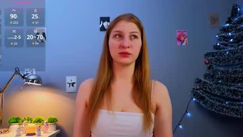 maureencoombs online show from December 18, 4:29 am