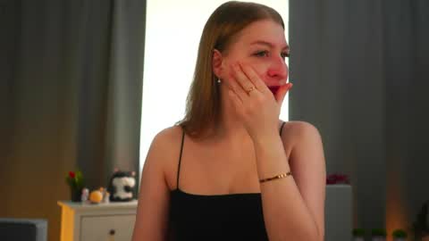 maureencoombs online show from April 3, 4:10 am