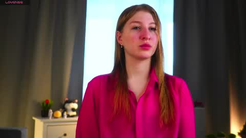 maureencoombs online show from April 11, 4:28 am