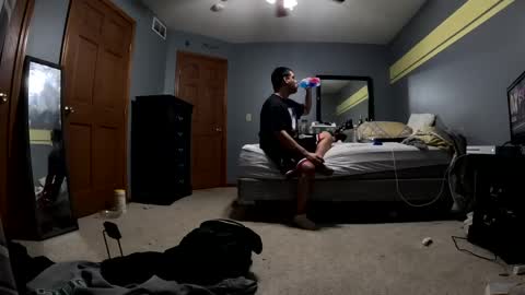 mauricescott online show from April 14, 1:00 am