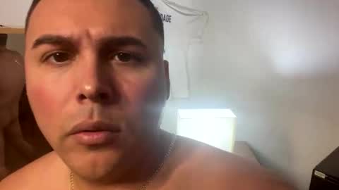 mauricio760p online show from October 29, 4:04 am