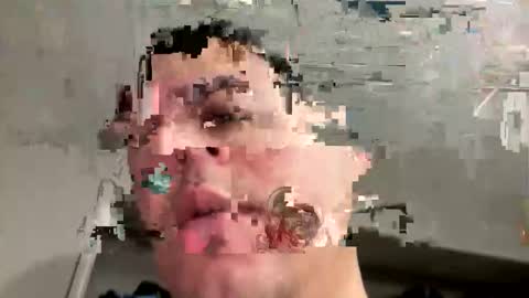 Snapshot of mauricio76pl chatting on April 20, 4:10 pm Bigdick469 online show from April 20, 4:10 pm