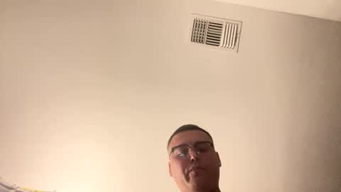 Snapshot of mauricio76pl chatting on May 19, 1:33 am Bigdick469 online show from May 19, 1:33 am