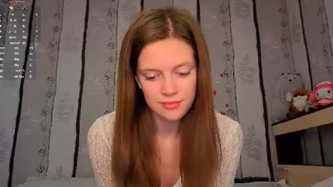 Snapshot of maurineneverman chatting on June 21, 8:06 am Lucy online show from June 21, 8:06 am