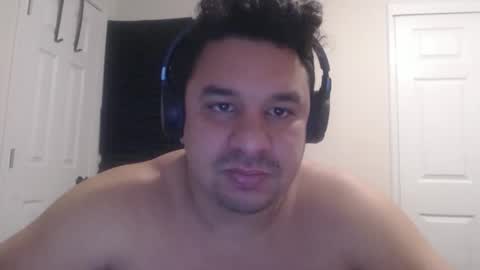 Snapshot of mauro656 chatting on December 1, 9:03 am mauro656 online show from December 1, 9:03 am