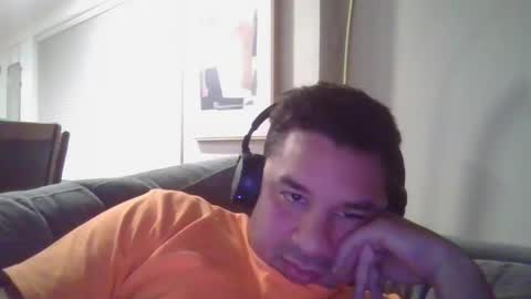 Snapshot of mauro656 chatting on February 26, 8:57 am mauro656 online show from February 26, 8:57 am