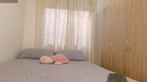 mav__rossi online show from May 31, 1:40 pm