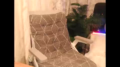  Mau online show from January 12, 10:26 pm