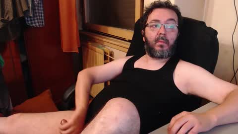 Max online show from September 27, 10:37 pm